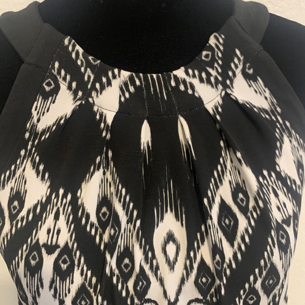 White House Black Market Drop Waist Sleeveless Top With Pockets Women's Size XS - Picture 8 of 12